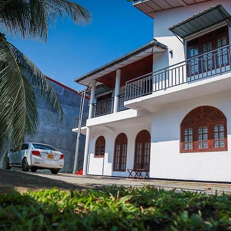 Lakeside Villa أنرادابورام المظهر الخارجي الصورة